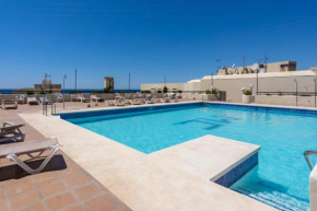 Apartment with Swimming-Pool